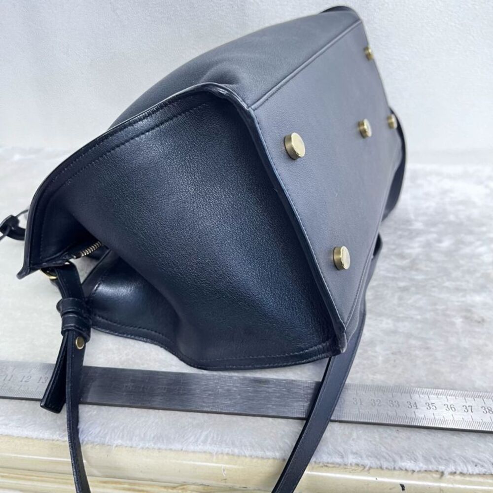Saint Laurent Women Pre-Loved Bag Very Good Condition - Picture 3 of 4